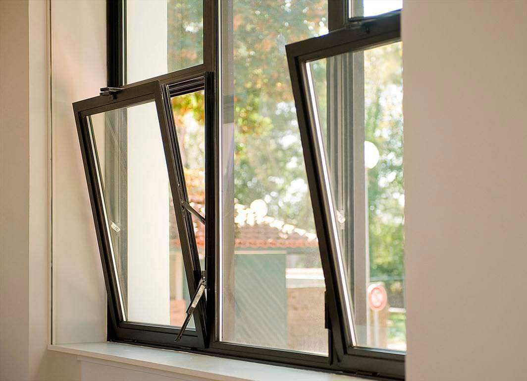 Modern home tilt turn windows